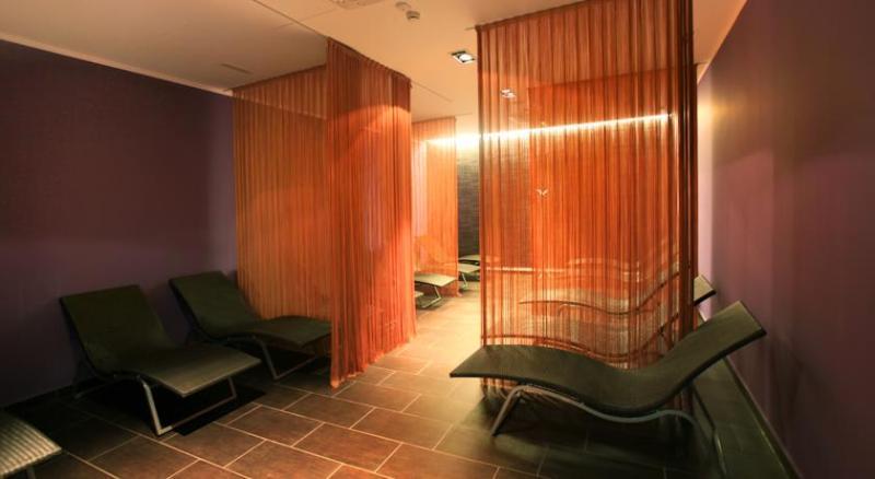 Rimske Terme - Hotel Zdraviliski Dvor Rimske Toplice Εξωτερικό φωτογραφία